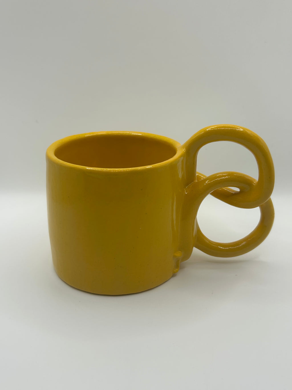 Swirly Handle Jake Mug